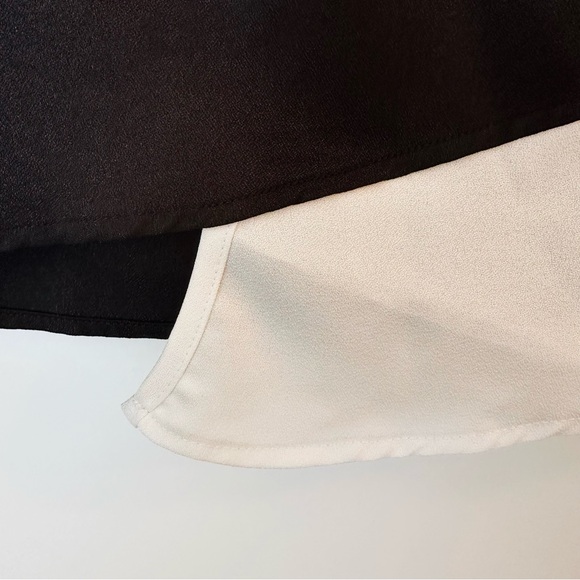 Color block top - Picture 5 of 11